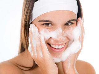 Атравматическую чистку кожи лица