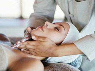 Эффективный массаж для подтяжки кожи лица